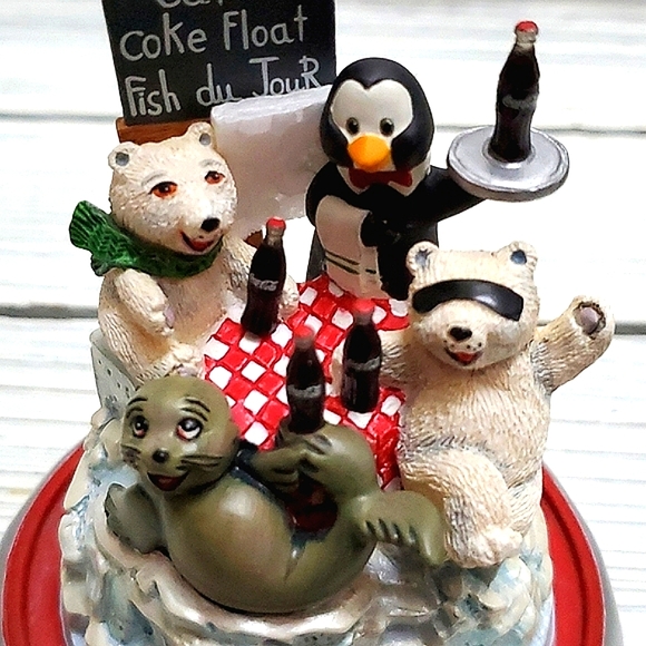 Coca-Cola Polar Bears Coca-Cola Cafe Domed Globe Limited Edition Frankli… - Picture 3 of 14